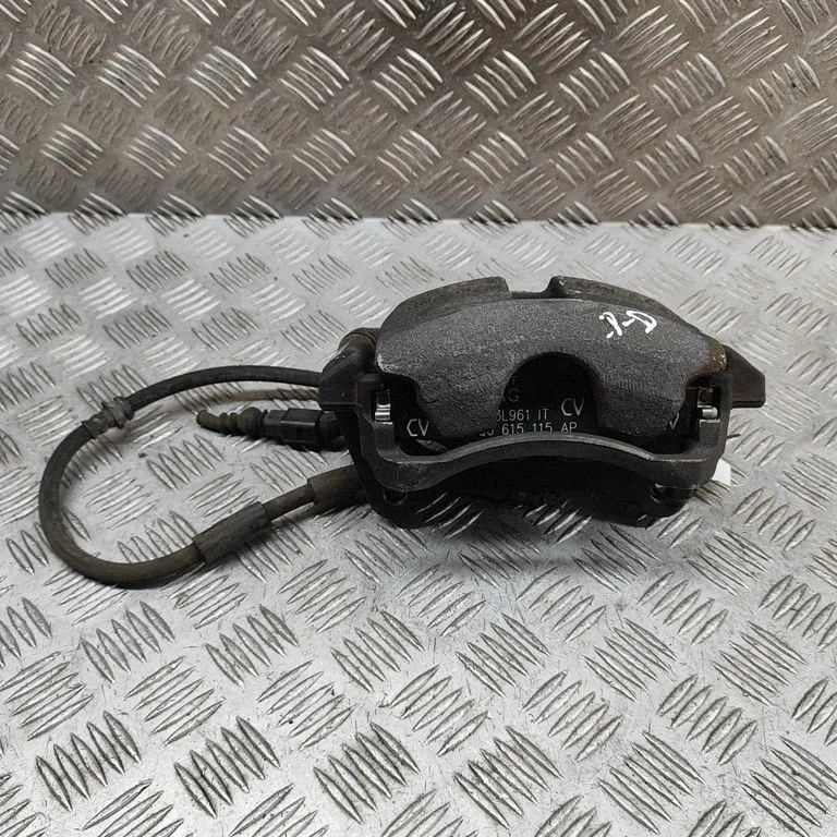 Priekšējais bremžu suports 8V0615124D