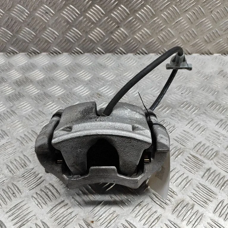 Front brake caliper – BMW 2 Series F44 (2019-2024)