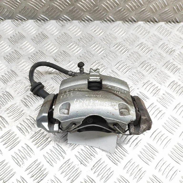 Priekšējais bremžu suports 52108426