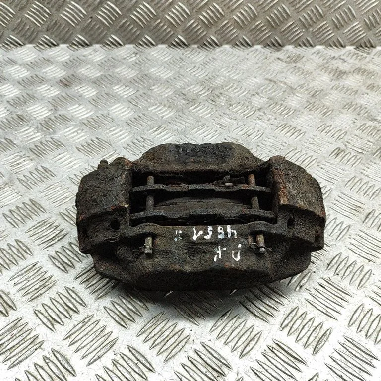 Esimene pidurisadul LR017738