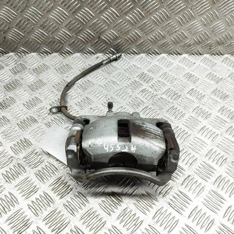 Front brake caliper 5510161M01999
