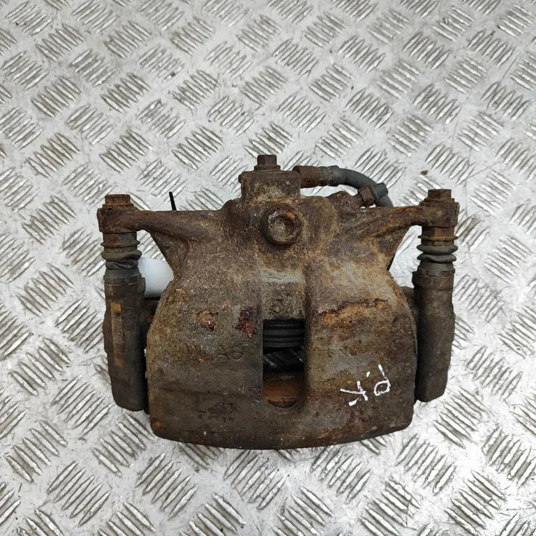 Priekšējais bremžu suports 8V0615123D