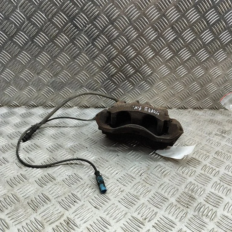 Priekšējais bremžu suports A0044205583