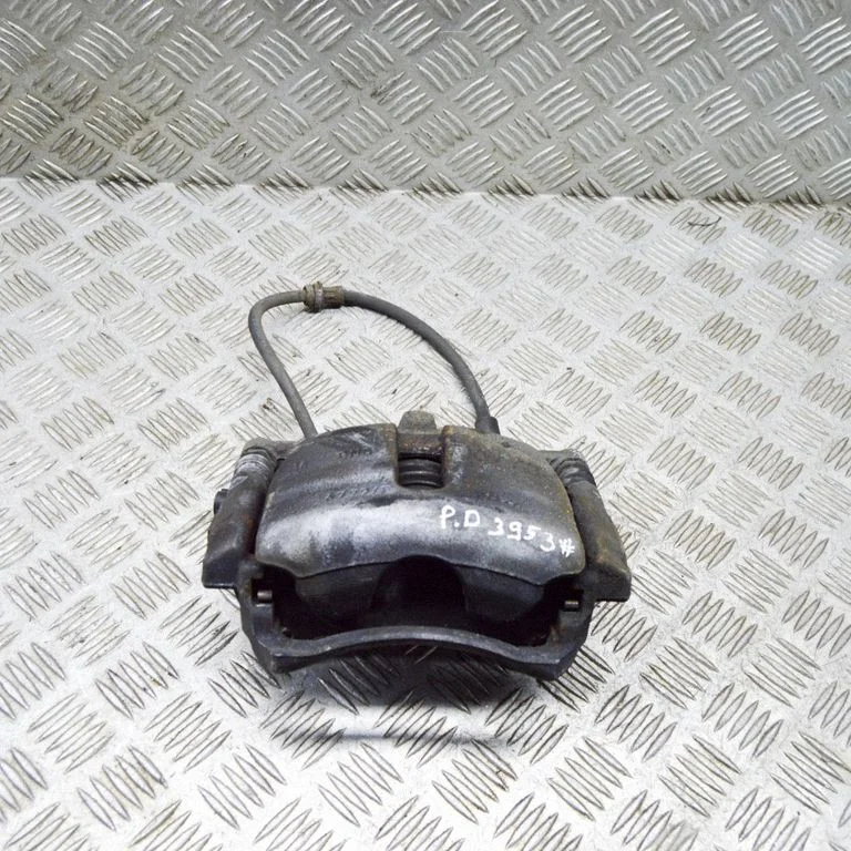 Priekšējais bremžu suports 8V0615124D