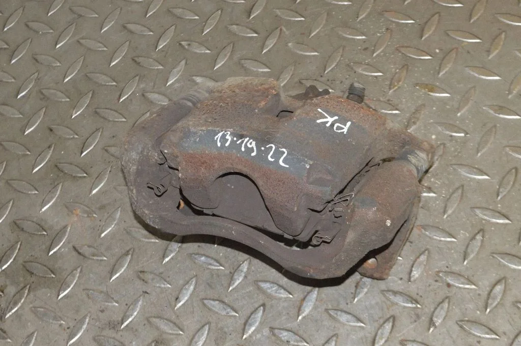 Esimene pidurisadul – vasak