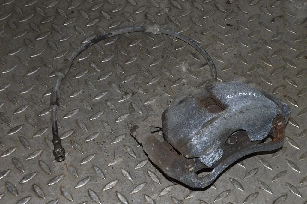 Front brake caliper – Audi SQ2 GA (2017-), left