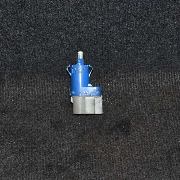 Brake pedal sensor switch – Ford Mondeo MK IV (2007-2014)