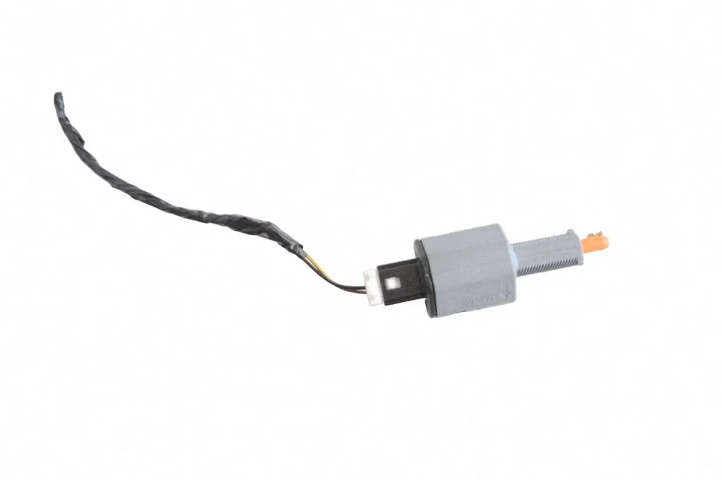 Brake pedal sensor switch 32212362