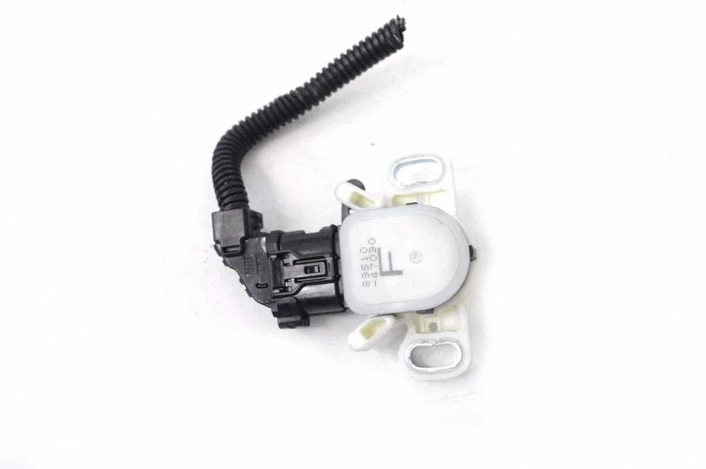 Bremžu pedāļa sensors – Toyota Prius (XW50) (2015-2023)