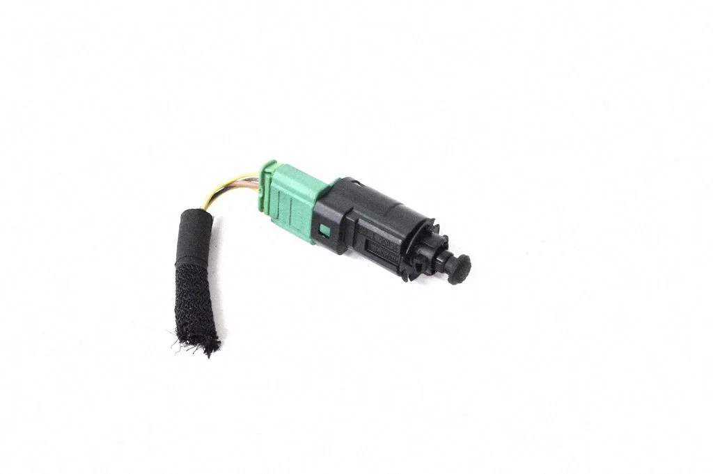 Brake pedal sensor switch