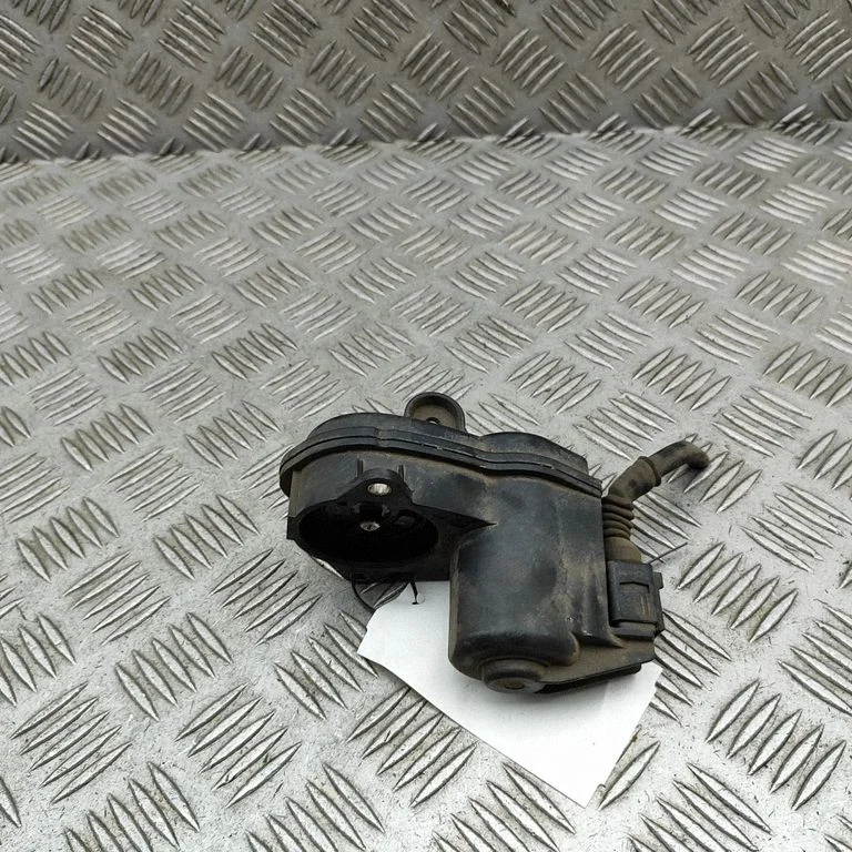 Rokas bremzes motoriņš 8W0615405AL