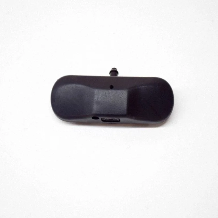 Windshield washer spray nozzle – Volkswagen Scirocco (2008-2016)