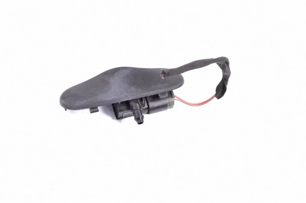 Windshield washer spray nozzle – Audi A6 S6 C7 4G (2011-2018)