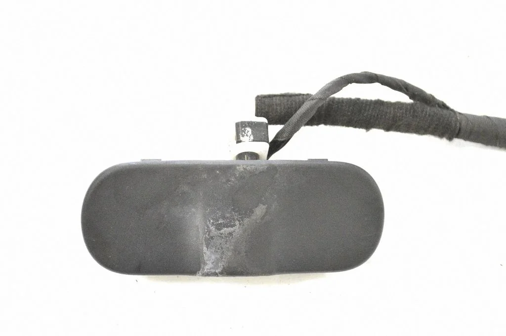 Priekšējā stikla logu šķidruma sprausla(-s) 8R0955988B