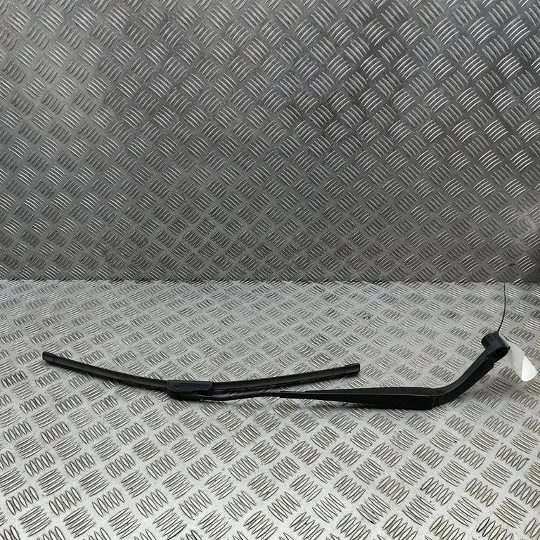 Windshield/front glass wiper blade 288904KJ0B