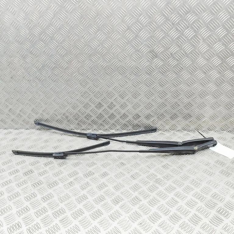 Pióro wycieraczki przedniej 5G2955409