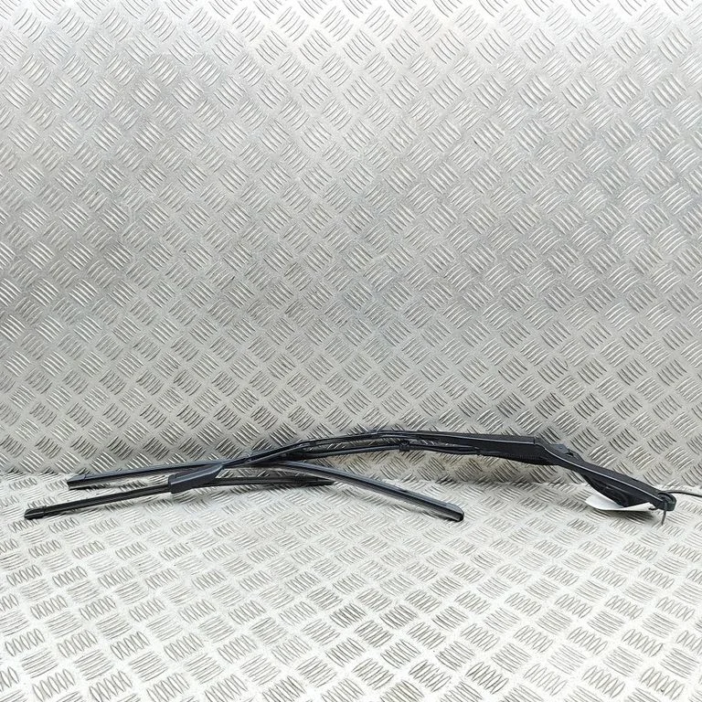 Windshield/front glass wiper blade 174030000B