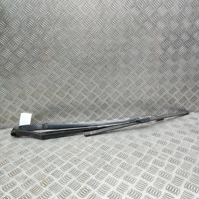 Pióro wycieraczki przedniej SC2EM5205120A