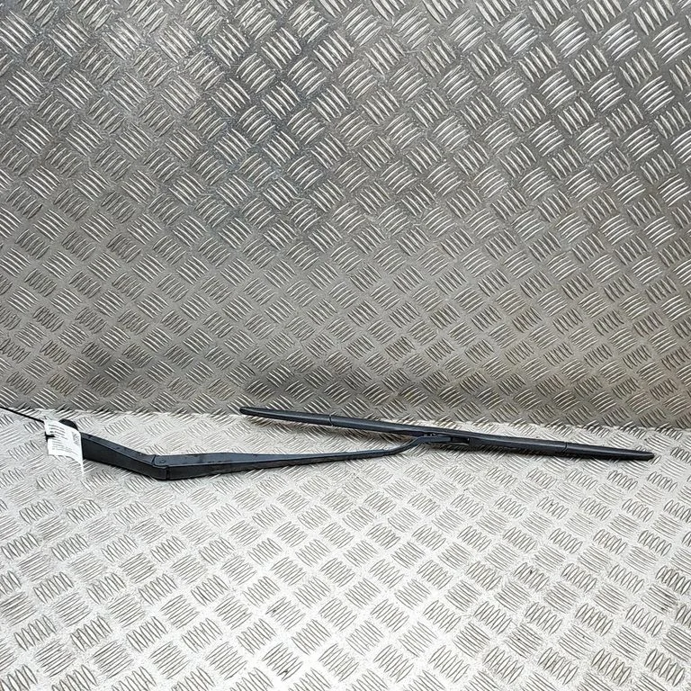 Priekšējā stikla tīrītājs 98311G5900