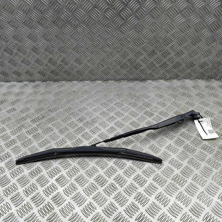 Windshield/front glass wiper blade 8522260310