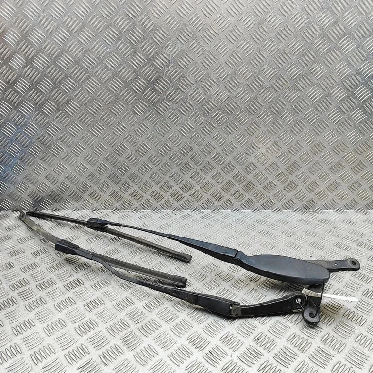 Pióro wycieraczki przedniej A2138205402