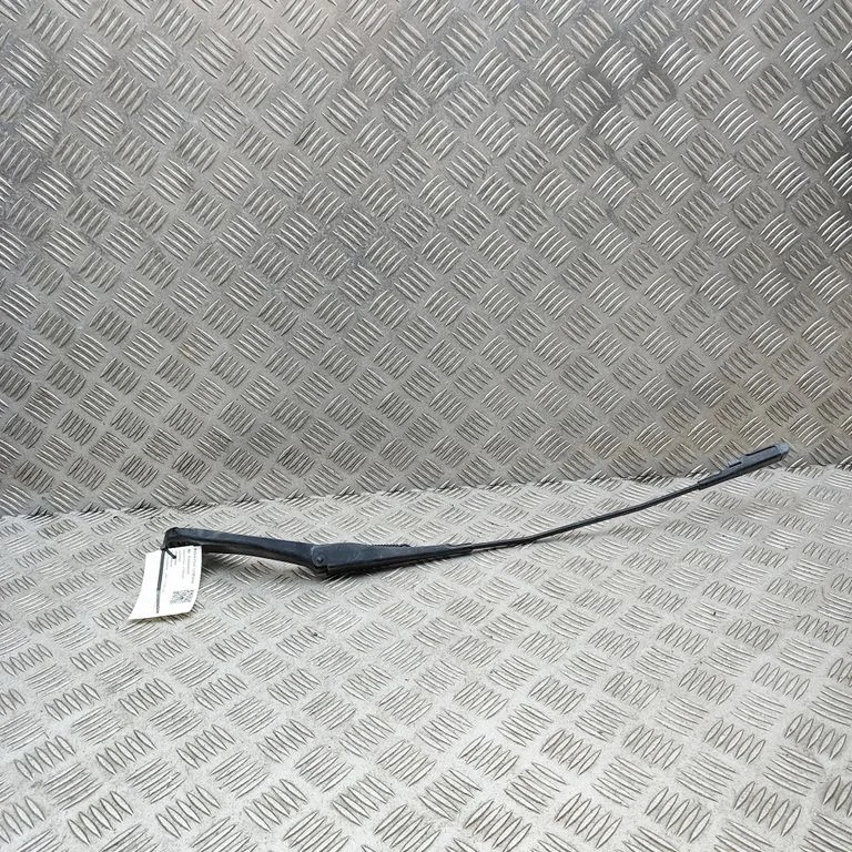 Windshield/front glass wiper blade 7260485
