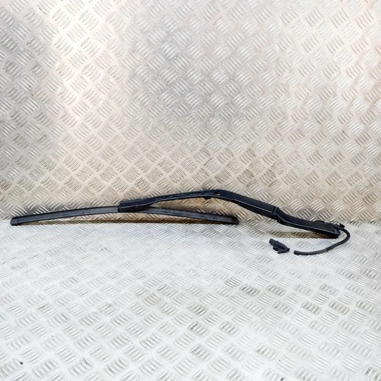 Priekšējā stikla tīrītājs 97036203
