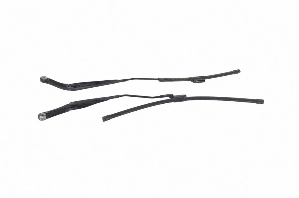Priekšējā stikla tīrītājs 51883630