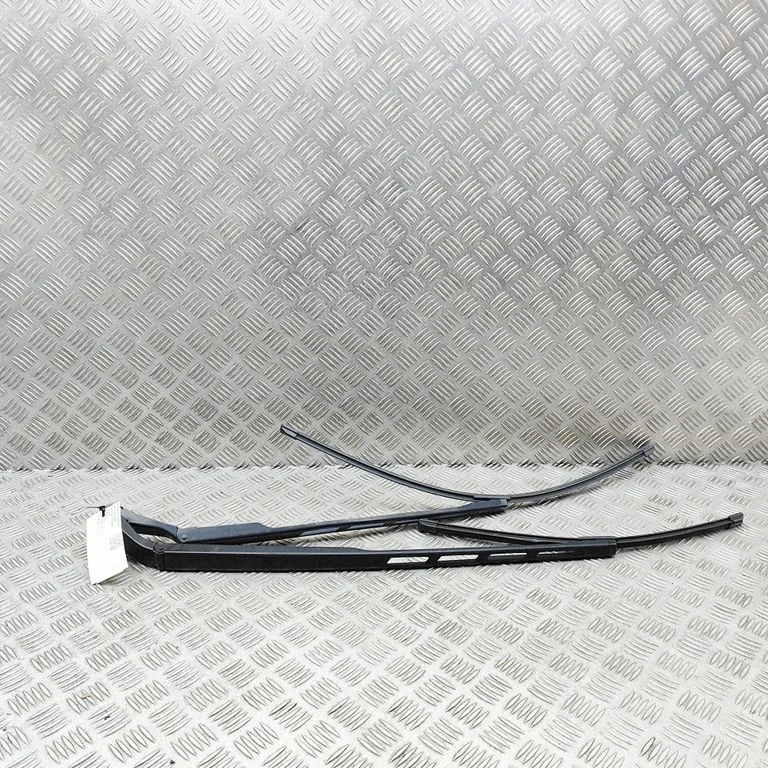 Windshield/front glass wiper blade 4H2955407A