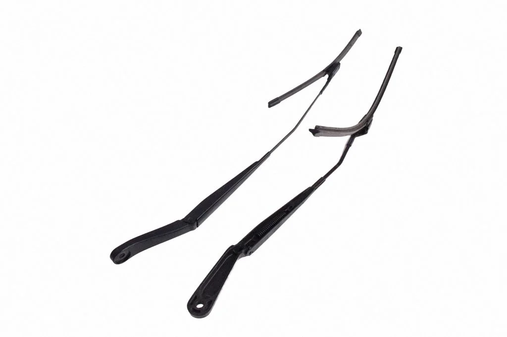 Windshield/front glass wiper blade GX7317526AC