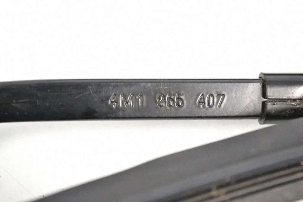 Windshield/front glass wiper blade – Audi Q7 4M (2015-)