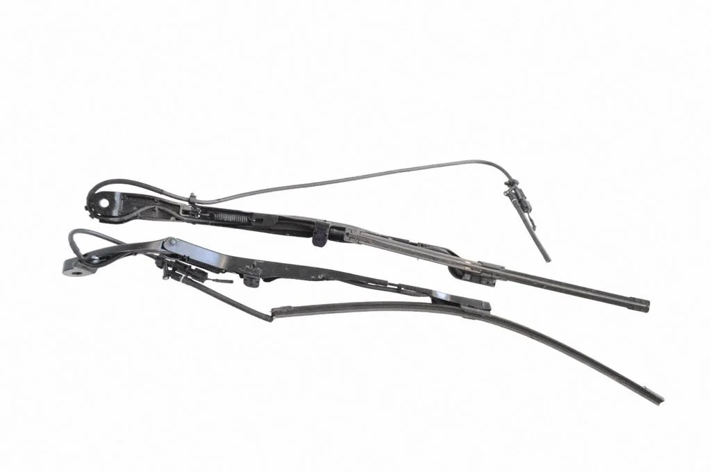 Windshield/front glass wiper blade 31696296