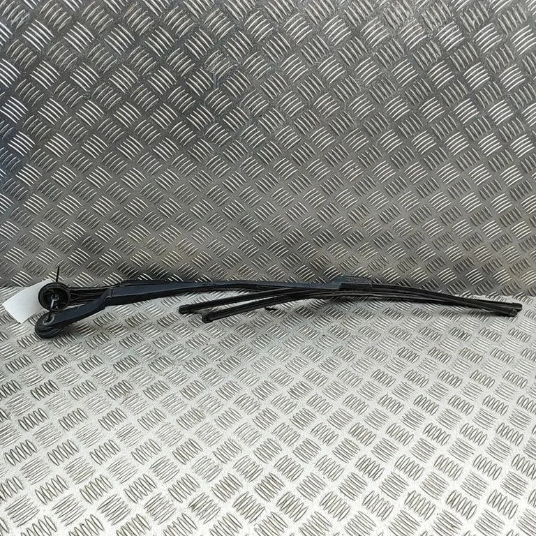 Priekšējā stikla tīrītājs BM5117526BB