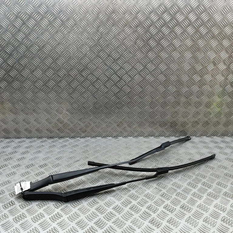 Priekšējā stikla tīrītājs 5G2955409