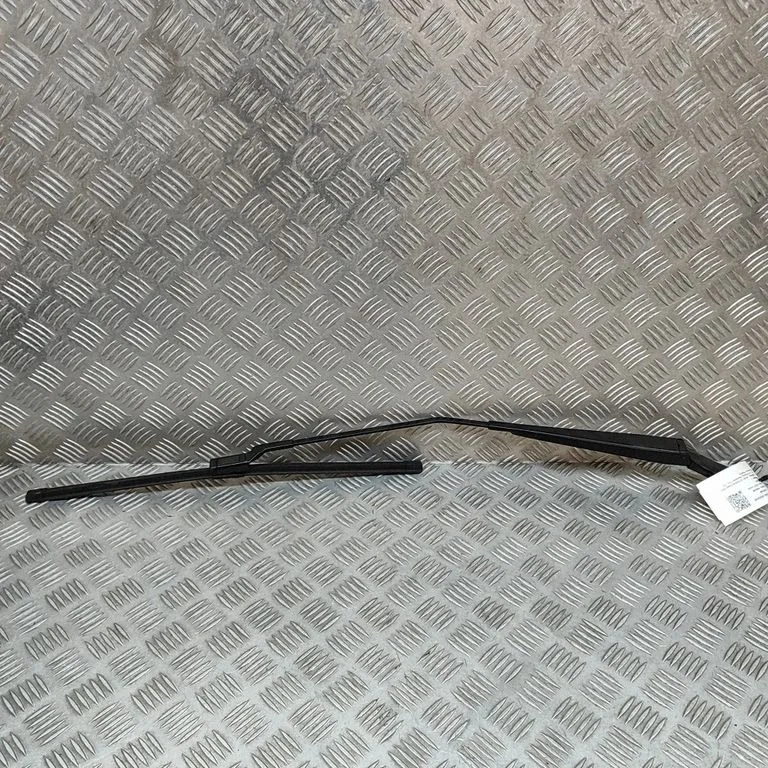Priekšējā stikla tīrītājs 5E8955409
