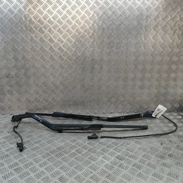 Windshield/front glass wiper blade – Volvo S90, V90 (2016-)