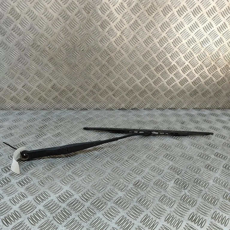 Windshield/front glass wiper blade SPD5162