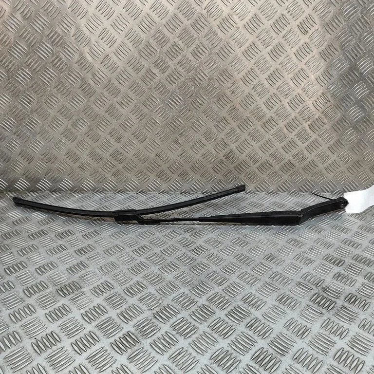 Priekšējā stikla tīrītājs 5G1955409D