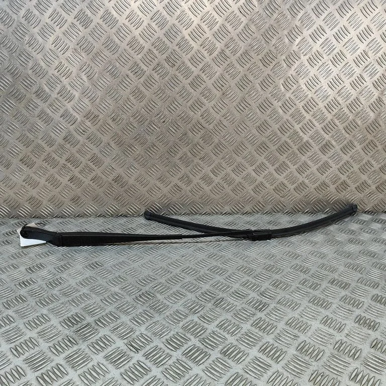 Windshield/front glass wiper blade – Volkswagen ID.4 (2020-)