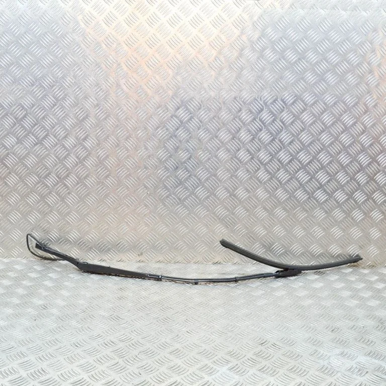 Priekšējā stikla tīrītājs 97036203