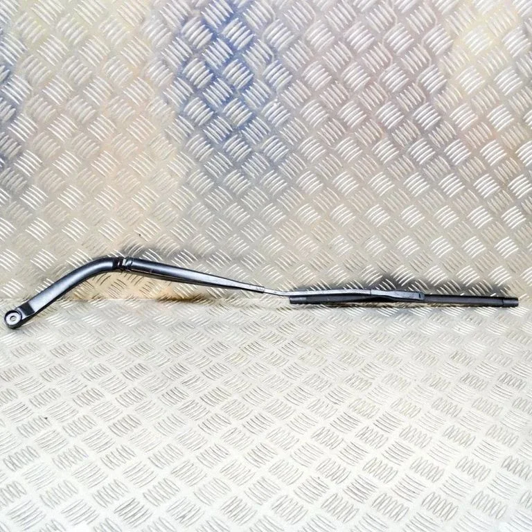 Windshield/front glass wiper blade – Ford Mustang VI (2015-)