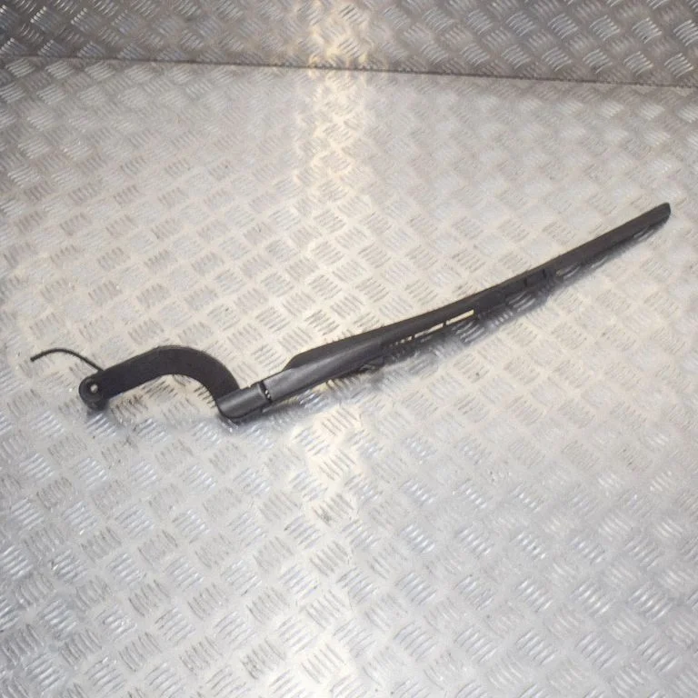 Windshield/front glass wiper blade 6W8317C495AD