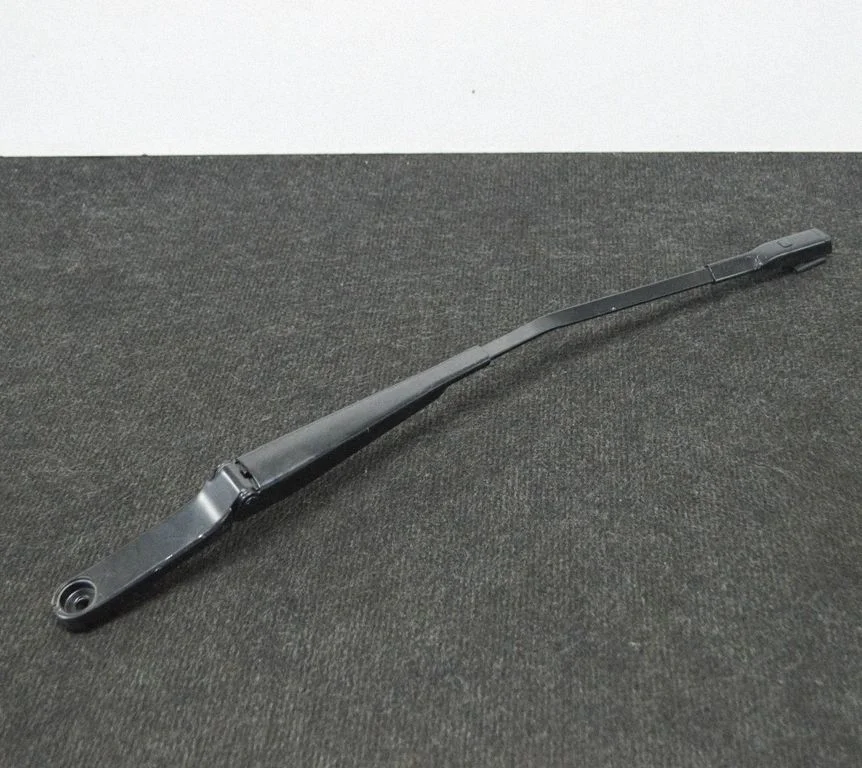 Windshield/front glass wiper blade 4G2955408D