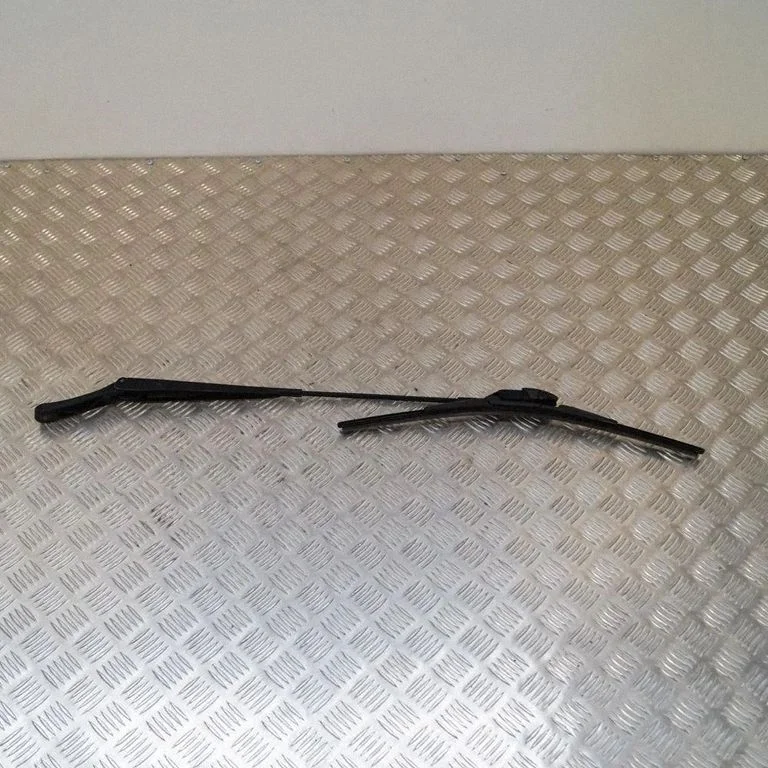 Priekšējā stikla tīrītājs 3C1955410B