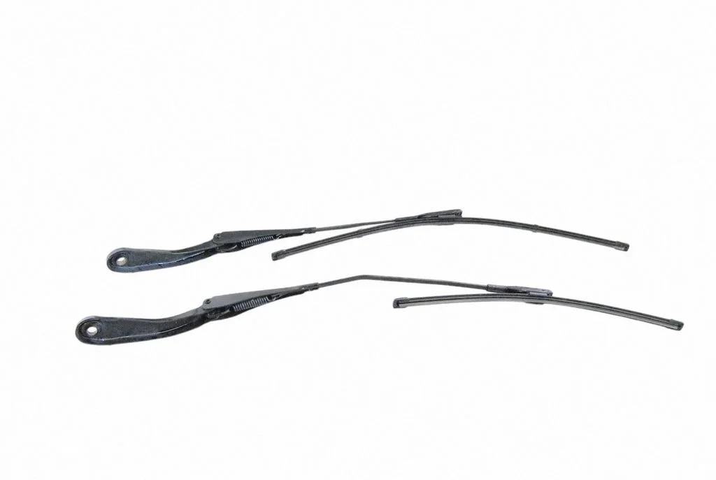 Priekšējā stikla tīrītājs – BMW 4. sērija F32 F33 (2013-2020)