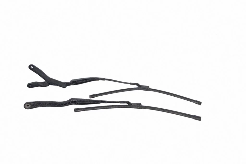 Priekšējā stikla tīrītājs A2188200944