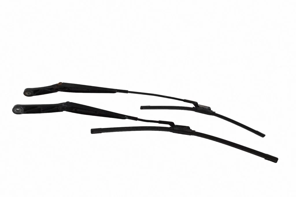 Priekšējā stikla tīrītājs 3AC955410
