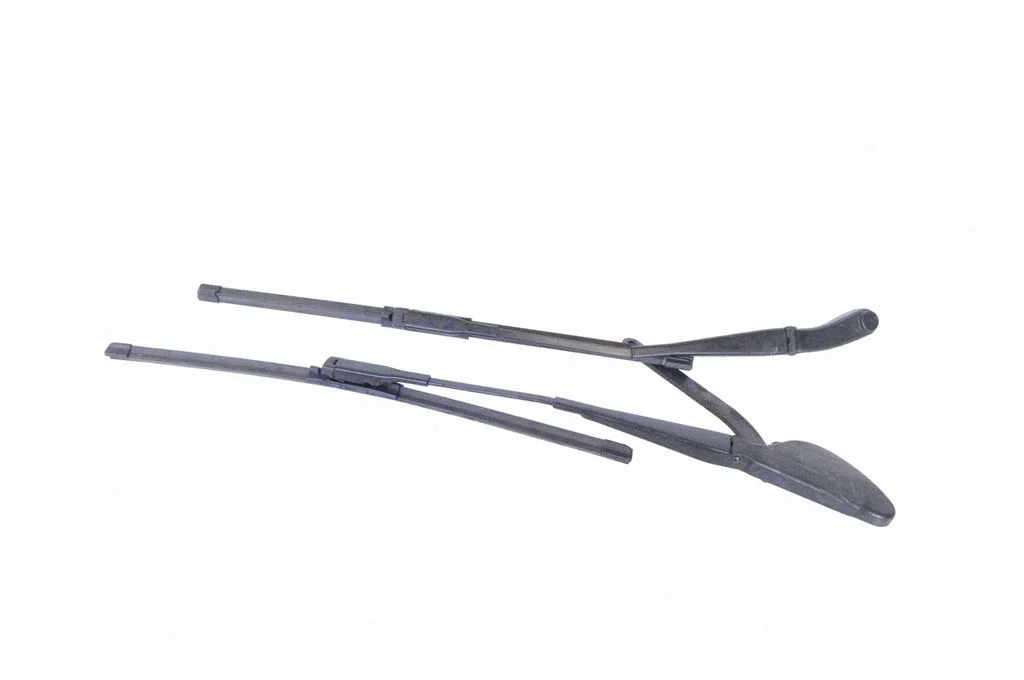 Windshield/front glass wiper blade A1718200640