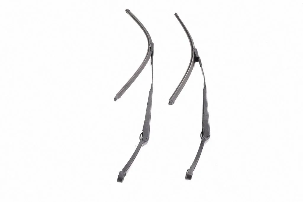Priekšējā stikla tīrītājs 97036203
