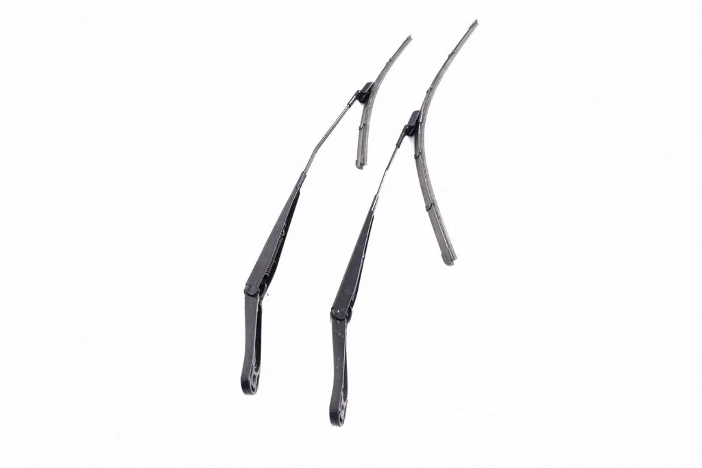 Priekšējā stikla tīrītājs HK8317526BA
